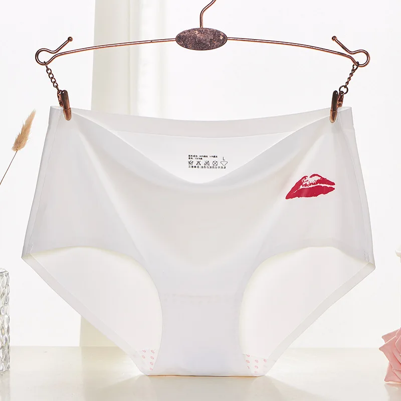 Шелковые трусики с принтом губ женское нижнее белье мягкие бесшовные со средней