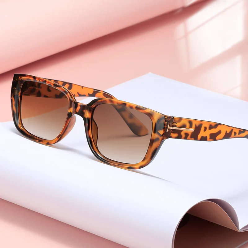 

2022 Модные Винтажные брендовые дизайнерские прямоугольные солнцезащитные очки новые женские T-очки с защитой UV400