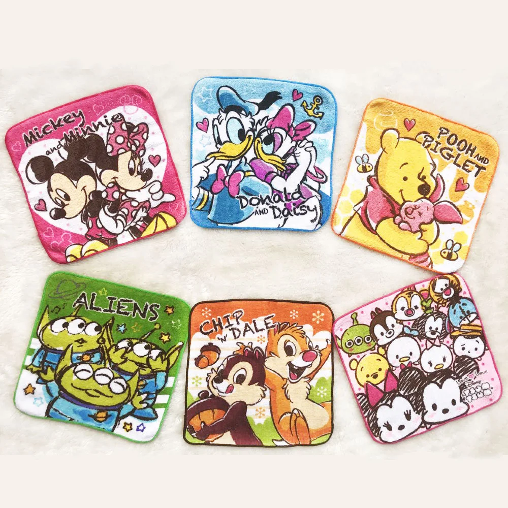 Маленькое квадратное полотенце Disney с мультяшным Микки Маусом детское слюнявчее