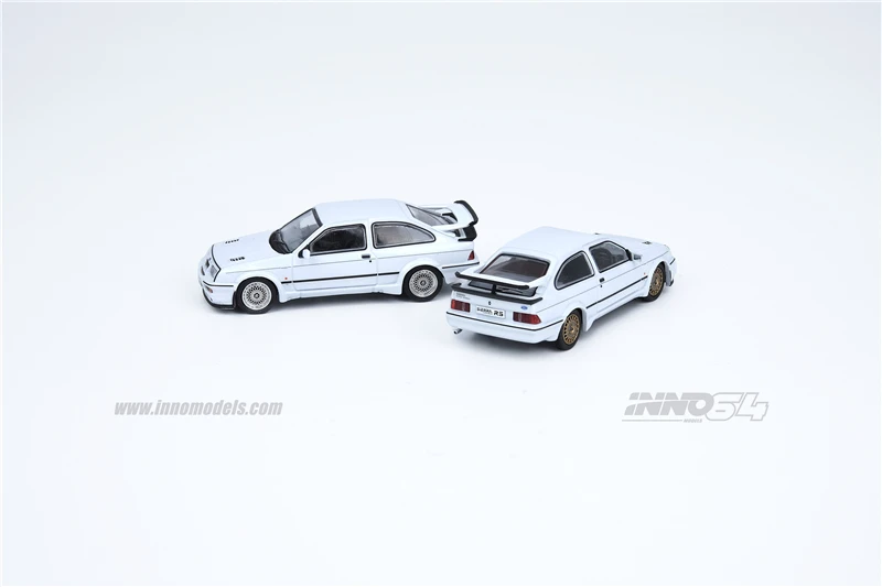 INNO 1:64 FORD SIERRA RS500 COSWORTH #1 TEXACO 1988 /1986 Diamont белая литая модель автомобиля | Игрушки и
