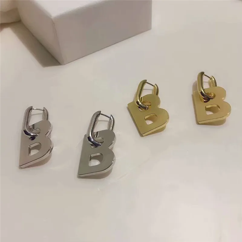 

Big Letter Earrings Women New Fashion Jewelry Statement Personality Heavy Metallic Earings Wholesale