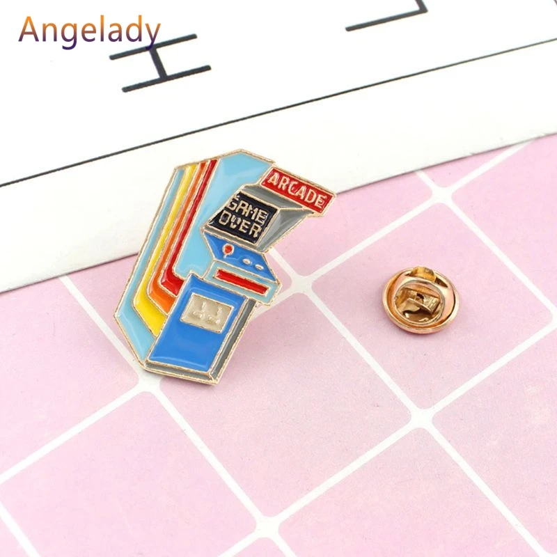 Мультяшная симпатичная игровая машинка настольная брошка из сплава мини-заколки
