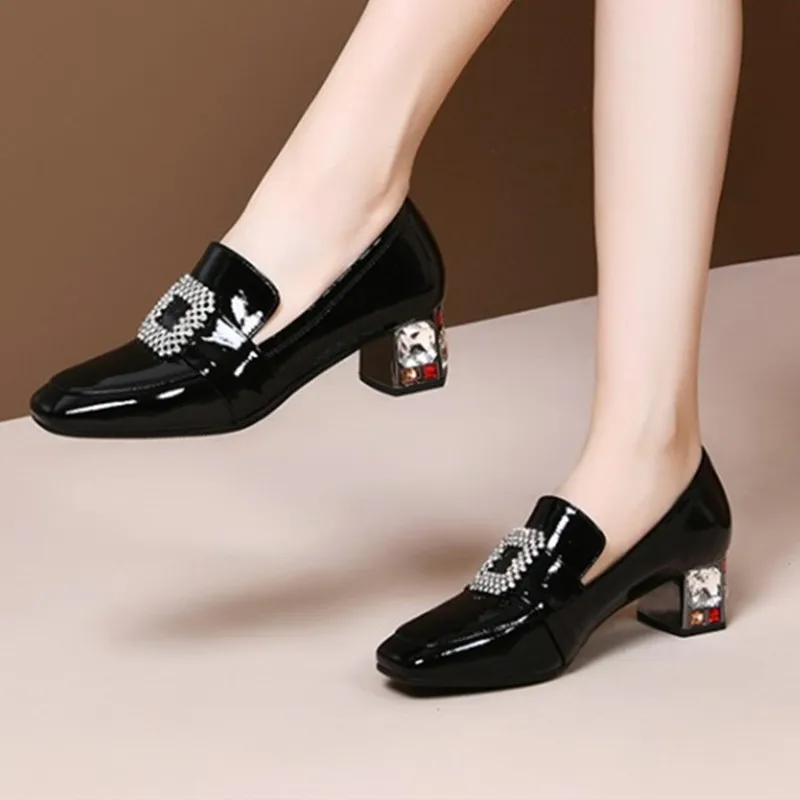 Туфли лодочки женские с квадратным носком офисные на квадратном каблуке