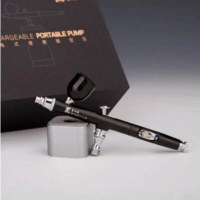 Игрушка в стиле милитари Gundam миниатюрная аэрозольная краска черного и красного