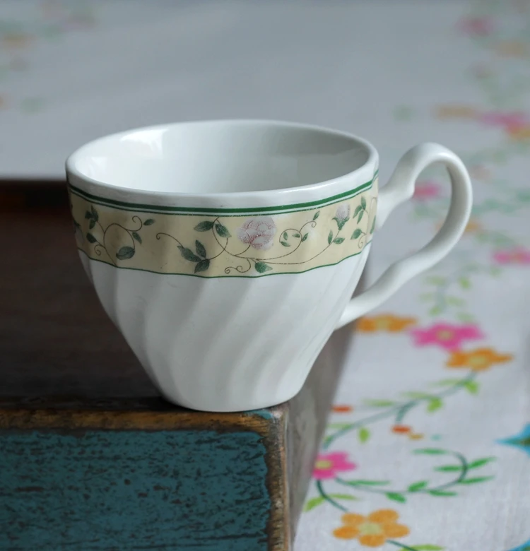 Creative Coffee Cup European Flower Bone China Tea Cups Set with Handle White Porcelain Kubek Na Kawe Home Container LL50CC | Дом и сад