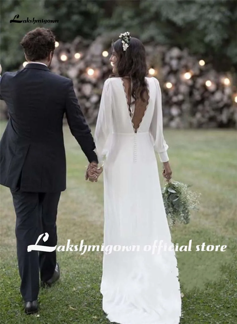 

2020 Bohemian Country Wedding Dresses V-Neck Backless Long Sleeve Beach Plus Size Wedding Dress vestido de novia