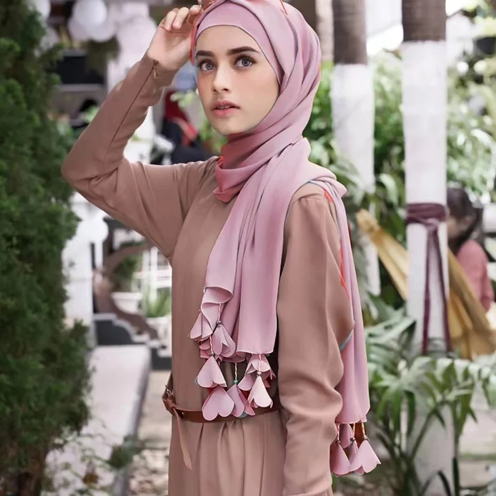 Женский однотонный платок хиджаб шарфы с цветами бусинами шарф бахромой