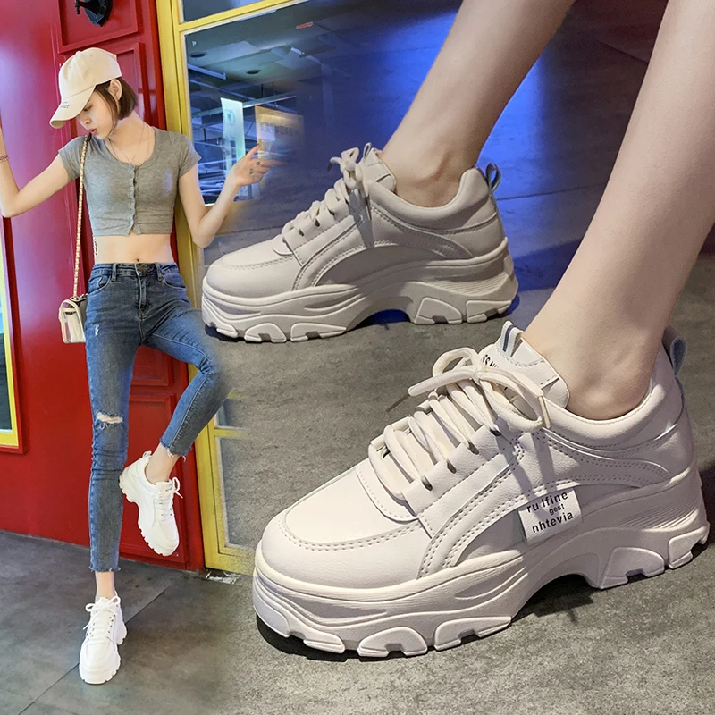 Casual Sneakers Women Platform Shoes 2021 New Autumn Fashion Outdoor Round Toe Lace Up Comfort Sport Female Shoes Big Size