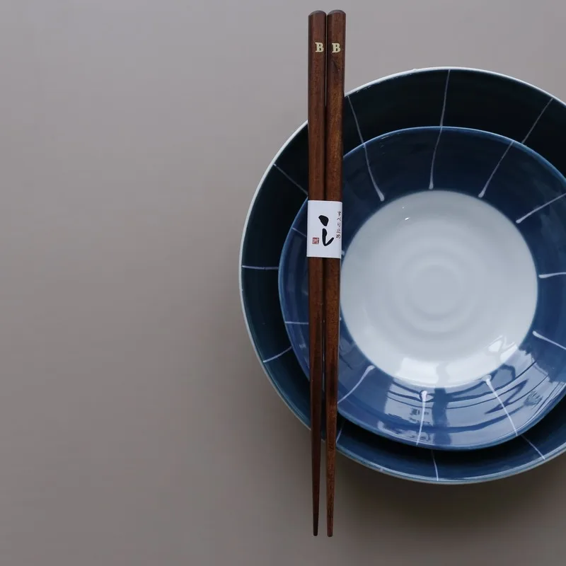 

Nordic style creative original design letters solid wood chopsticks healthy environmental protection Japanese chopsticks