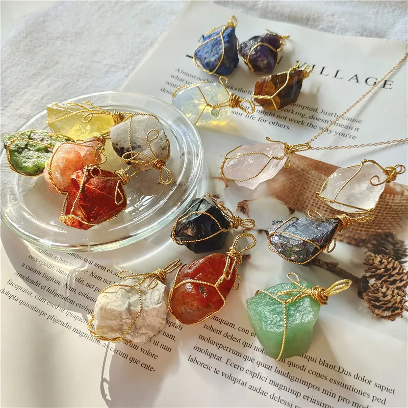

Natural Stone Pendant Raw Crafts Spiritual Healing Stone Multi Color Rough Stones Necklace For Accessories Pendant wicca