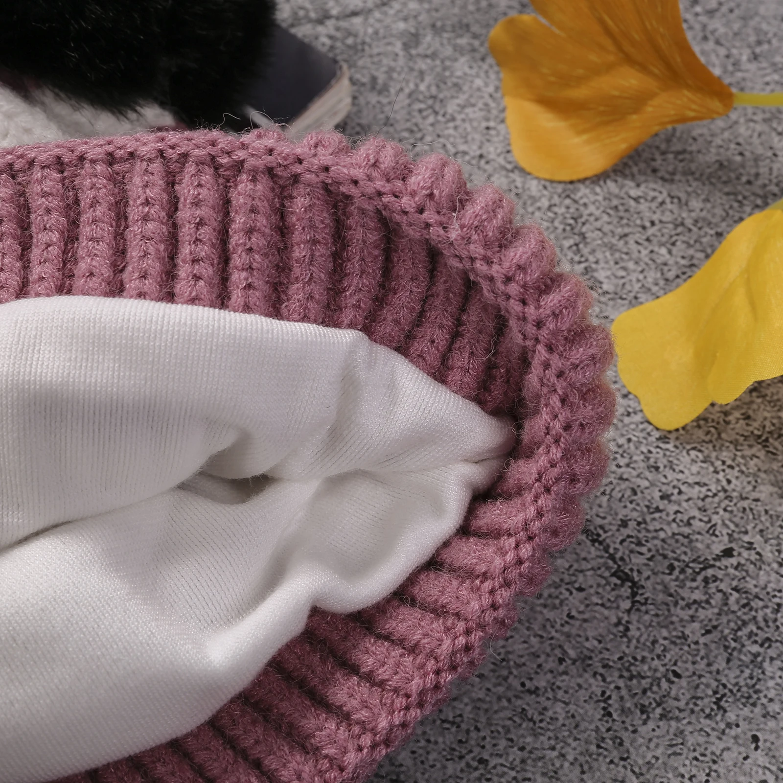 

pudcoco Cute Children's Winter Hats Double Pompoms Cartoon Panda Warm Comfortable Winter Knitting Beanies Hat for 0-4 Years Kids