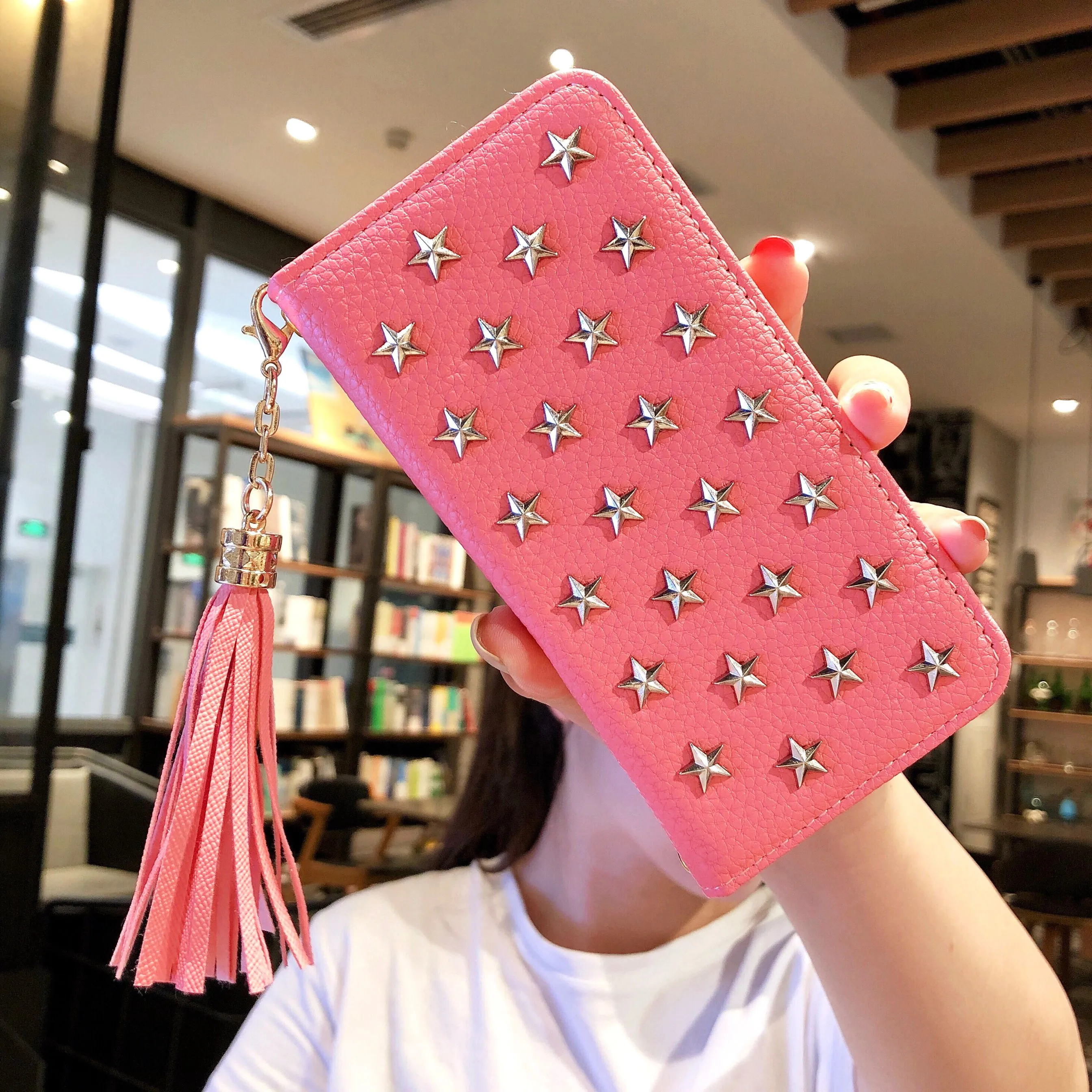 Роскошный чехол-книжка с откидной крышкой для iPhone 11 Pro Xs MAX XR 8 7 6 6s Plus, зеркальный кожаный чехол-кошелек ручной работы с заклепками и звездами с кисточками