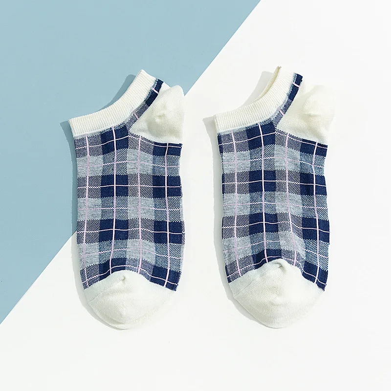 

Multicolor Striped Plaid Ankle Socks Women Cotton Spring New White Black Korean Female Low Cut Socks Lady Elastic Socks Harajuku