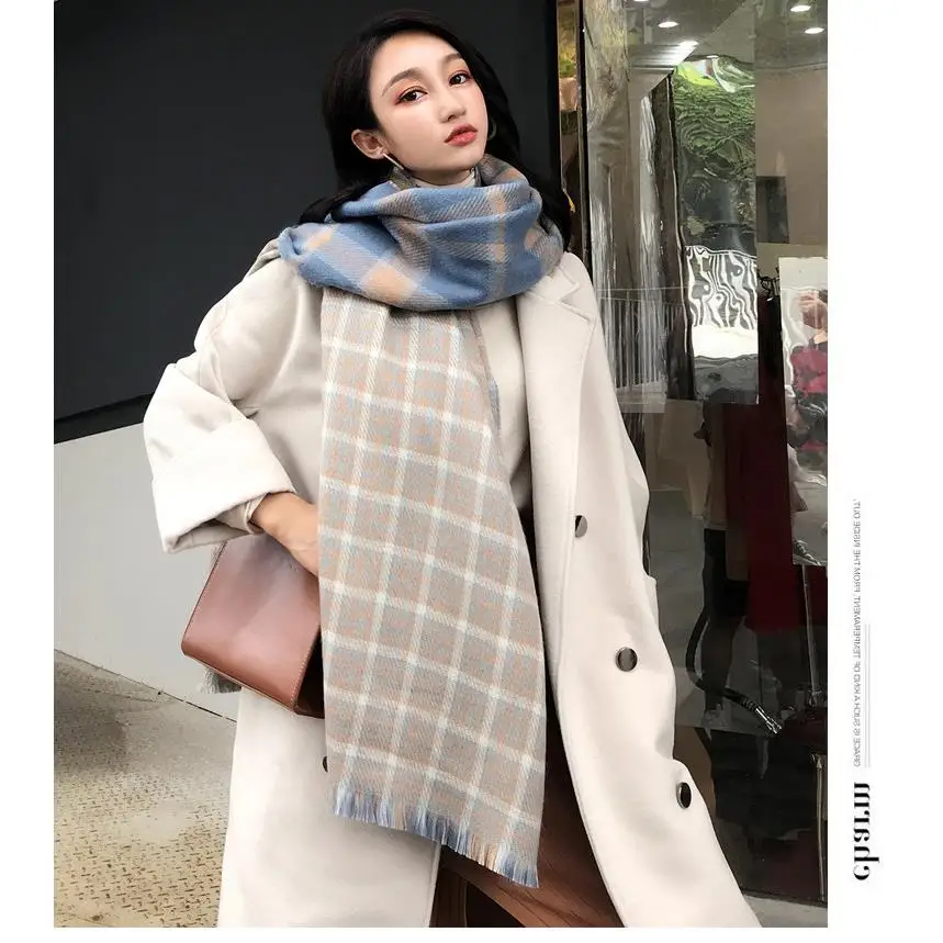 Шарф кашемировый Женский мягкий теплый зимний в клетку с кисточками Корейском