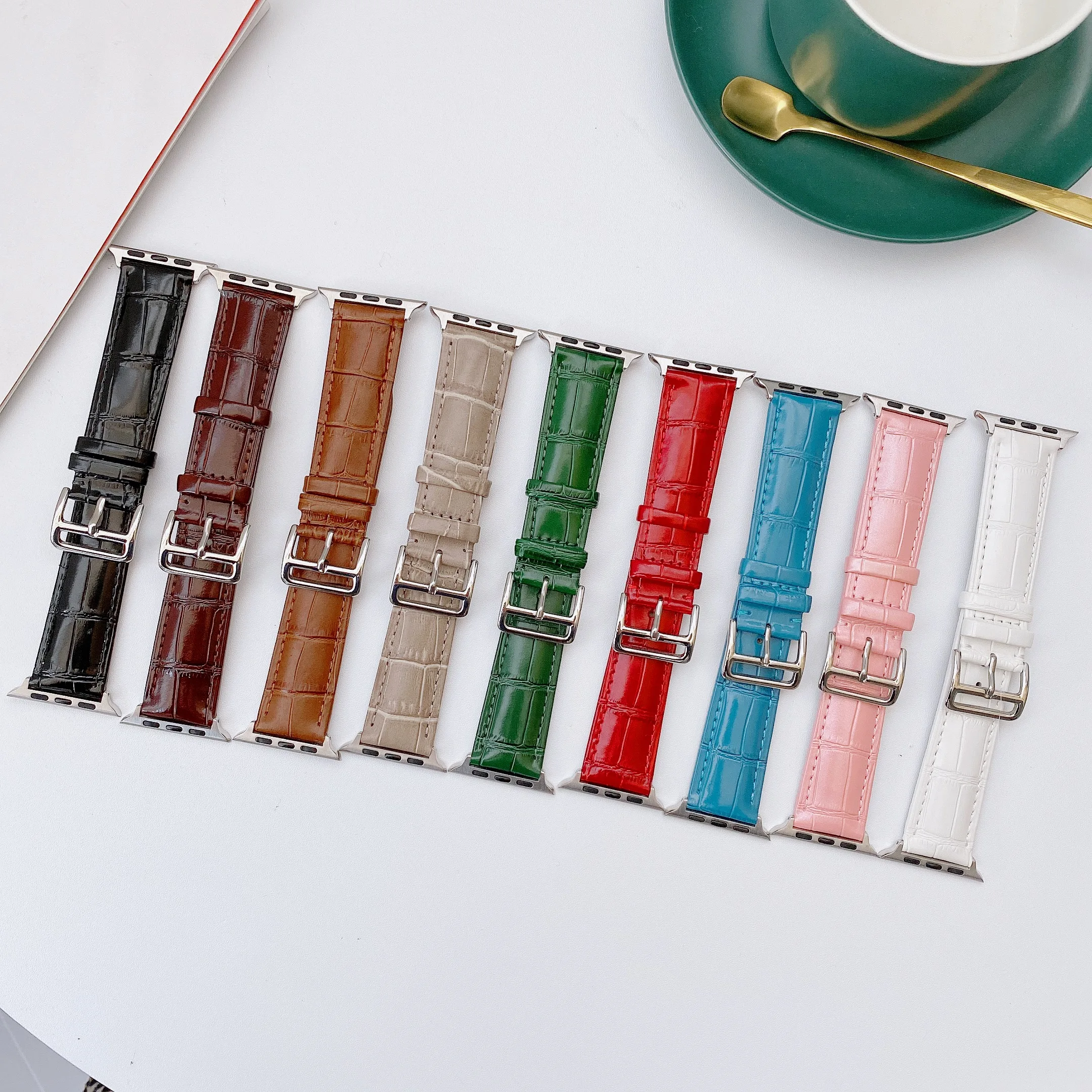 

Genuine Leather Crocodile Pattern Strap for Apple Watch Band 40mm 44mm Series 5 4 38mm 42mm Bracelet Watchband for iWatch SE 6