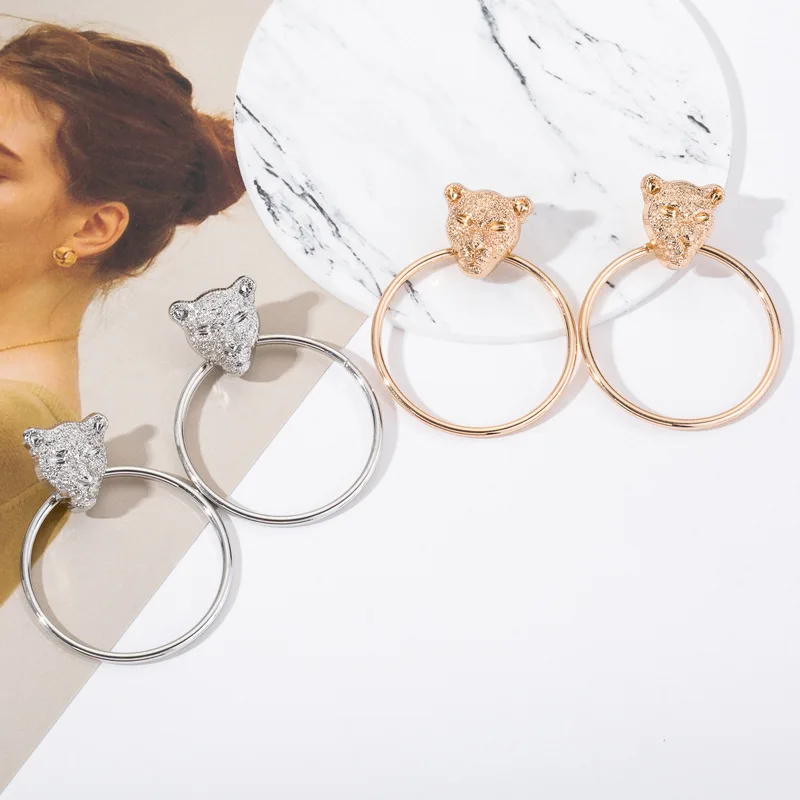 Женские полукруглые металлические серьги золотистые/Серебристые круглые кольца