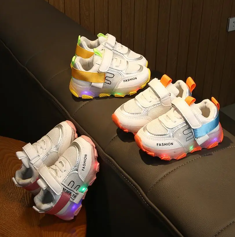 Детская спортивная обувь светящиеся Модные дышащие кроссовки для мальчиков и