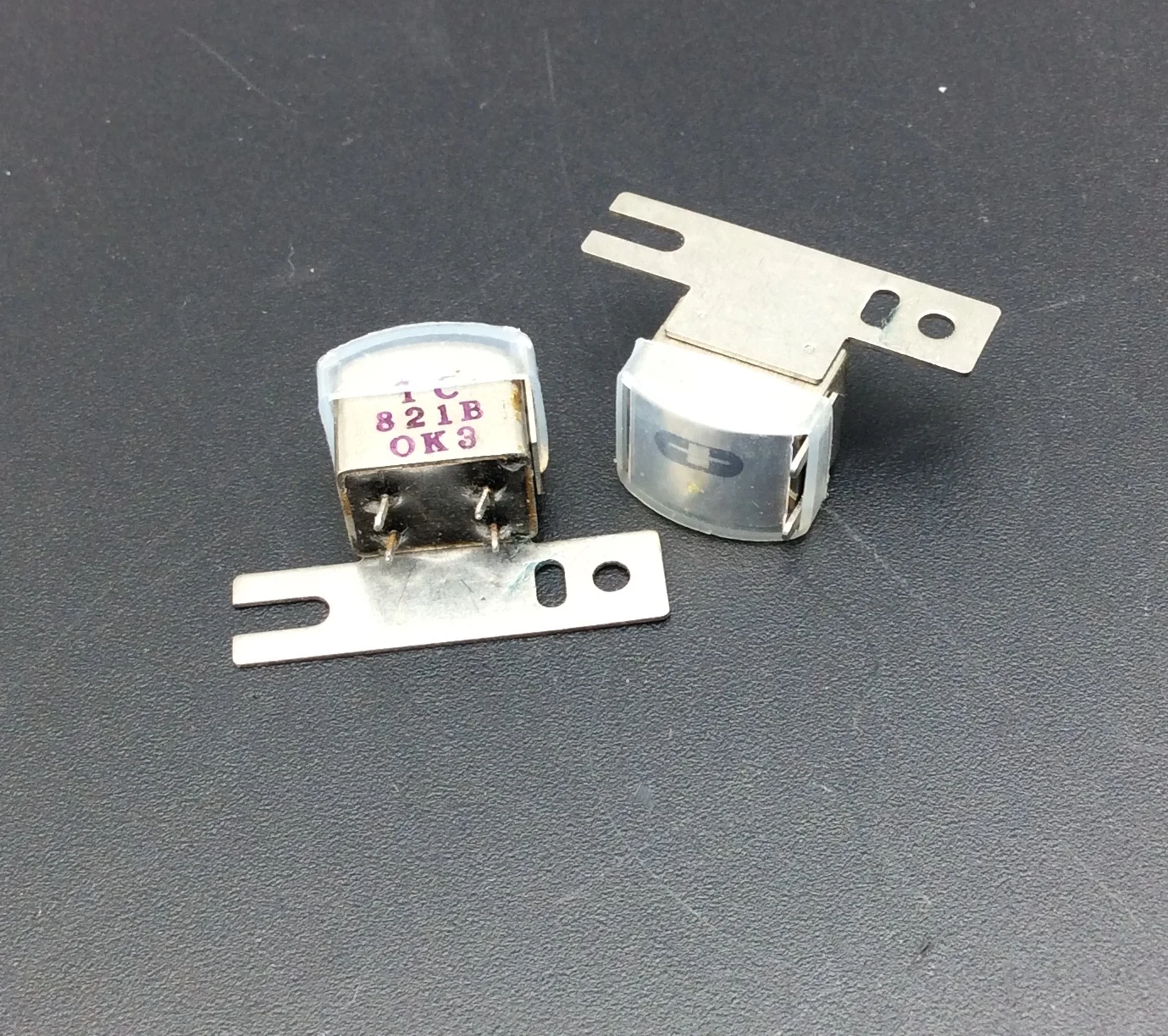 Резистор 1500 ом 0. Сопротивление 230 ом. Резистор kiwame 5w 330 ohm. Tc820cpl. Резистор 680 ом smd.