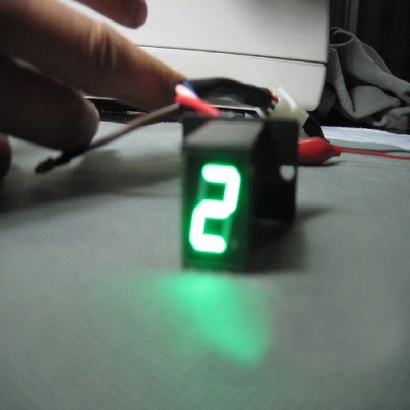 Цифровой индикатор переключения передач Waterprof универсальный 5 скоростей зеленый