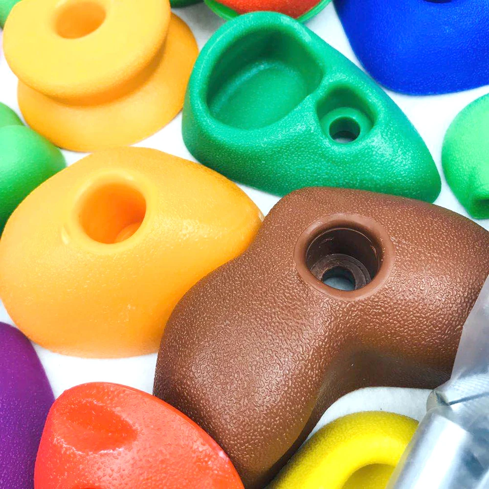 

32 Pcs PE Safety Materials Multicolor Children Rock Climbing Wall Stones With Screws Kindergarten Kids Coordinate Training