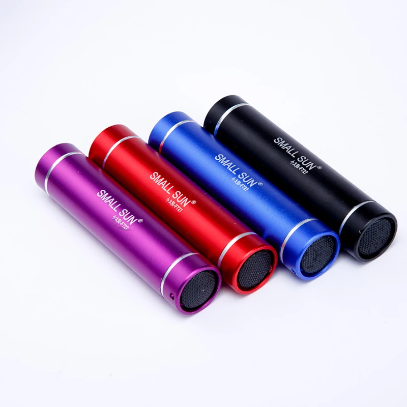 

Компактный карманный светодиодный фонарик-брелок для ключей, на батарейках AA, для охоты