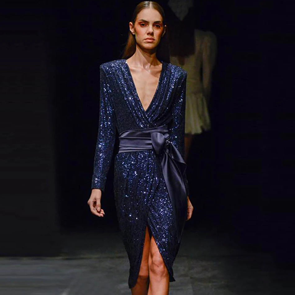 Расшитое блестками платье с v-образным вырезом и длинным бантом сексуальное