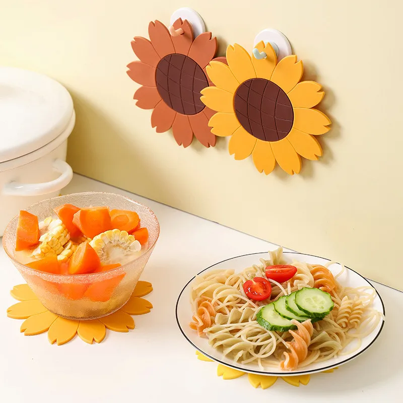 

1 PC Sunflower Shape Heat Insulation Tableware Mat Home Office Non-Slip Table Placemat Cup Mug Bowl Coaster Kitchen Accessories