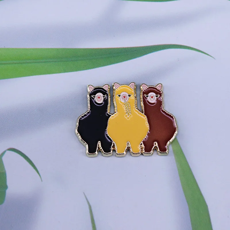 Эмалированные булавки в виде милых животных Милые Броши трех альпак модная