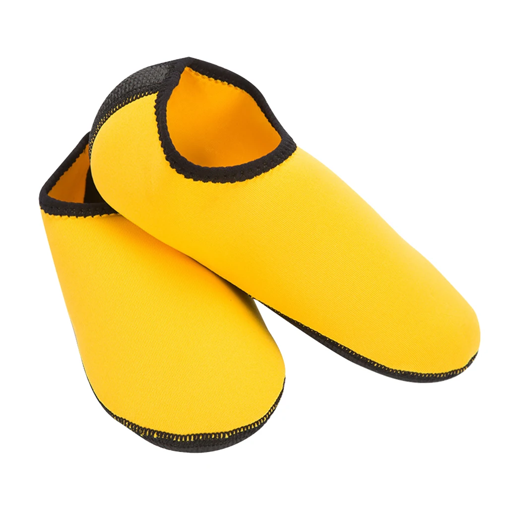 

Women's Socks & Hosiery
