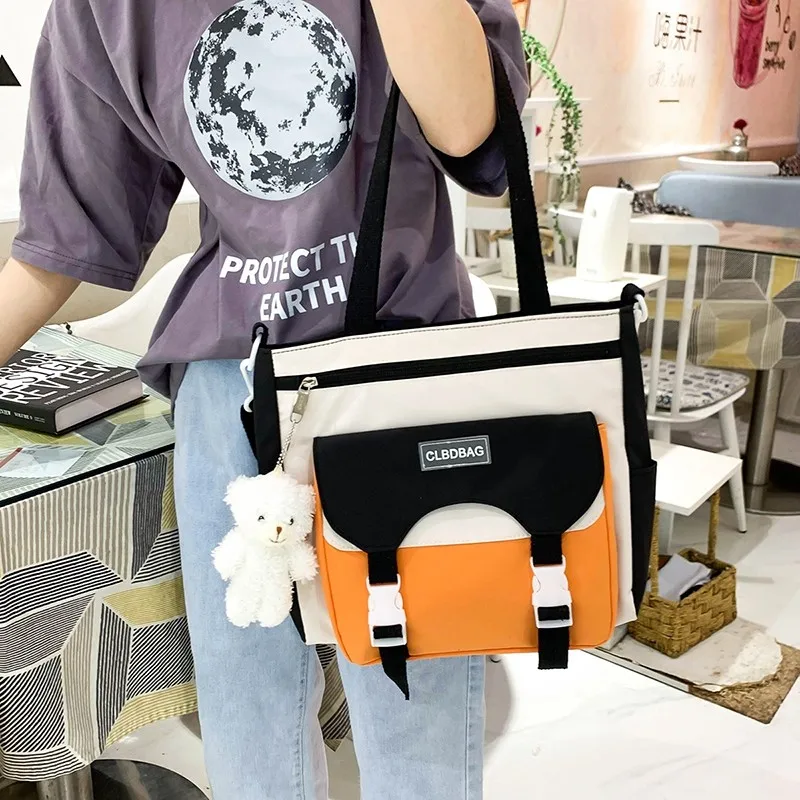 

2021 Summer Fashion Schoolbag For Girls Contrast Color Large Capacity Women's Bags Nylon Waterproof Messenger Bags