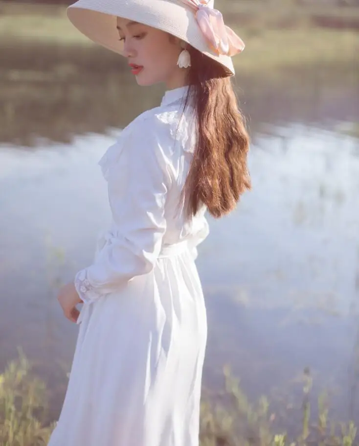 

2019 Women White Dress Autumn Vintage Elegant Ladies Lace Patchwork Dress Lace Up Party Dress Vestidos