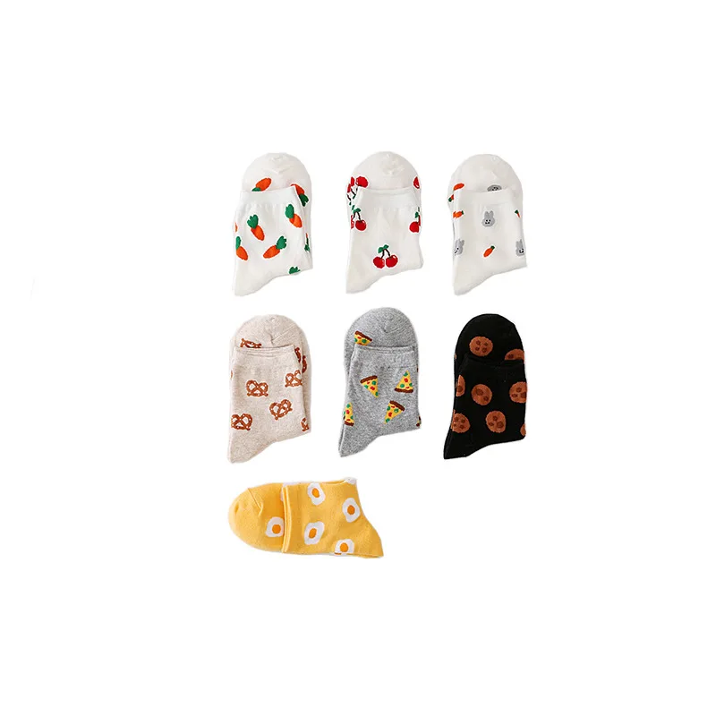 

New women's cartoon combed cotton socks in autumn and winter cute socks women