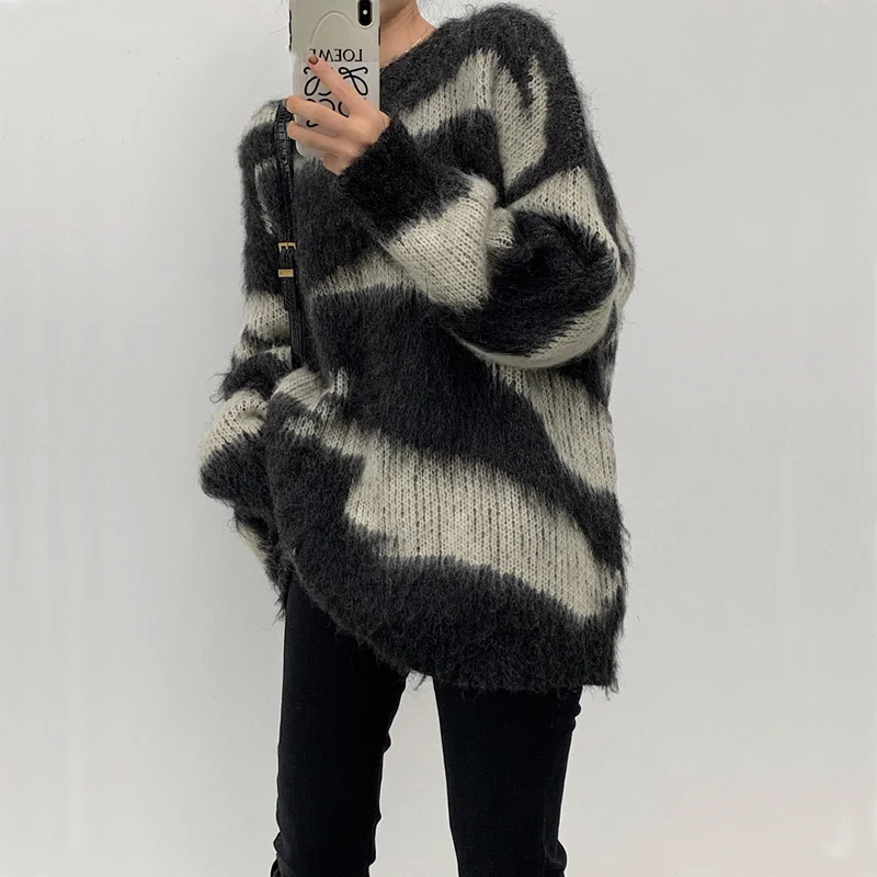 

Mohair Striped Oversized Sweater Pullover Women Winter 2021 Long Loose Knitted Sweater Korean Fashion Clothing