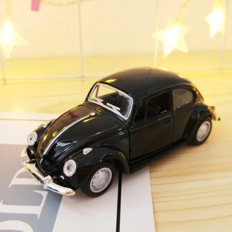 1/36 Жук классический автомобиль Diecasting сплав autos Металл оттягивает назад Модель