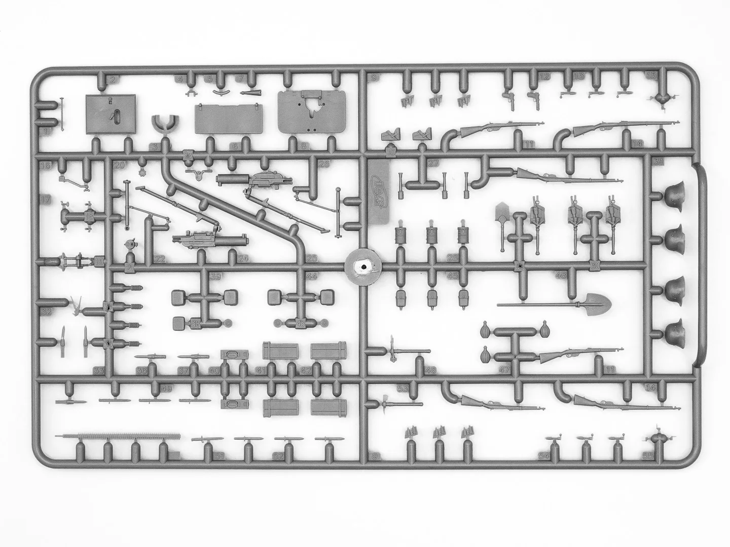 Сборная модель Австро-венгерский пулеметный расчет IМВ 2 фигуры масштаб 1:35 -