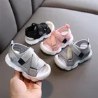 Сандалии для мальчиков и девочек, дышащие кроссовки, спортивная обувь для начинающих ходить однотонная сетчатая, лето