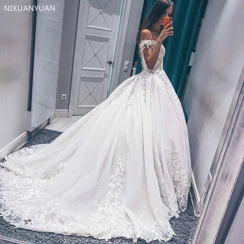 

Princess Off Shoulder Wedding Dress Sweetheart Vestido De Noive Lace Top Appliques Bride Dress Chapel Robe De Mariee