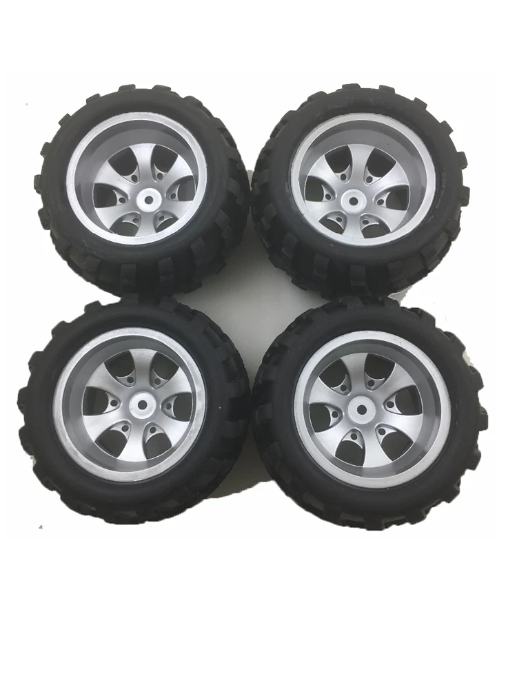 2 левая шина + правая покрышка для Wltoys A979 1/18 Rc автомобиль запасные Запчасти 01/02