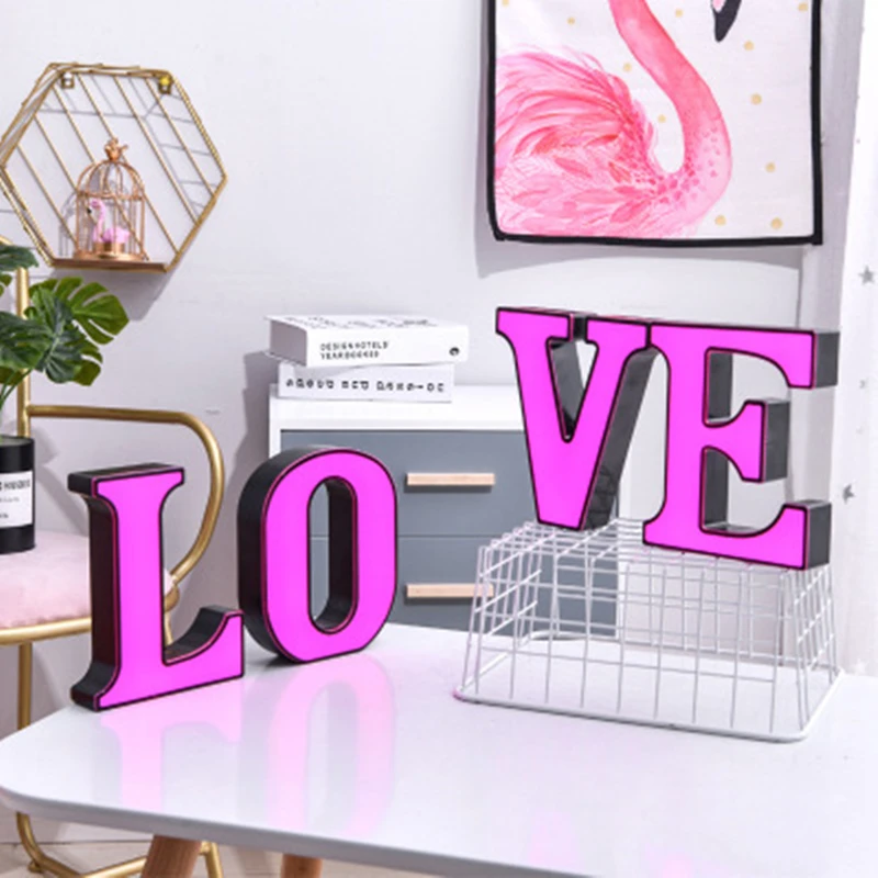 Светодиодный ночник с буквенным принтом логотипом 26 букв настенный светильник