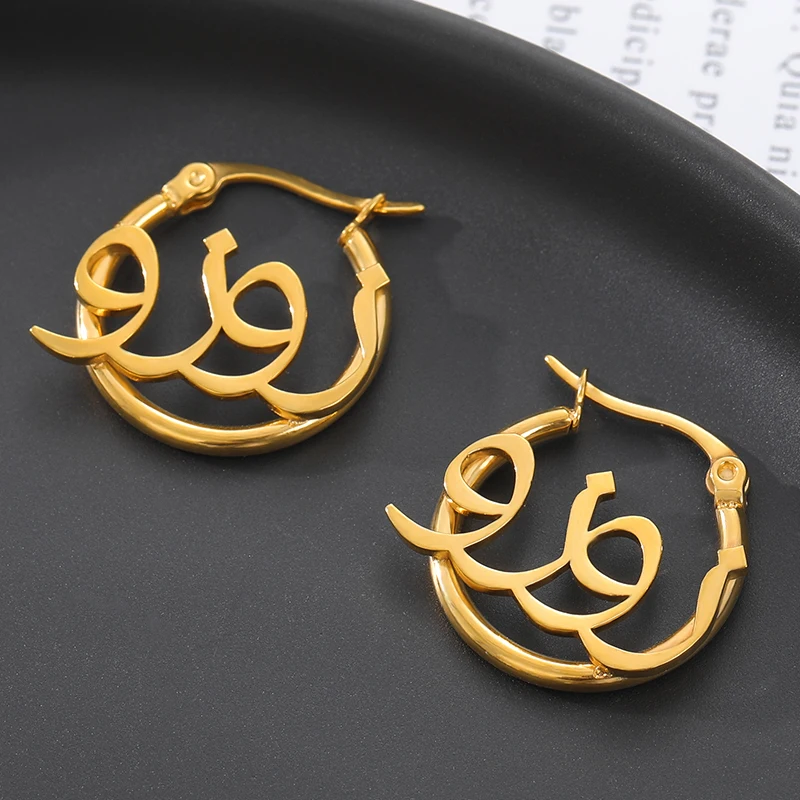 

Csutom арабские серьги-кольца с именем для женщин, персонализированные круглые серьги из нержавеющей стали, модные ювелирные изделия, бижутерия для женщин