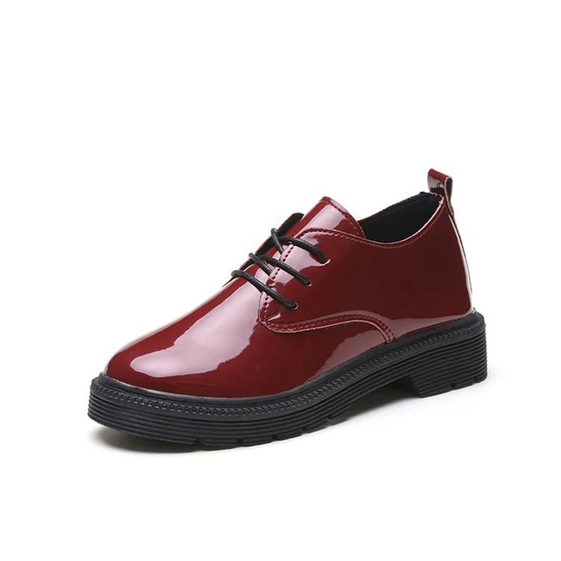 Броги женские с перекрестной шнуровкой кожаные туфли на плоской подошве в