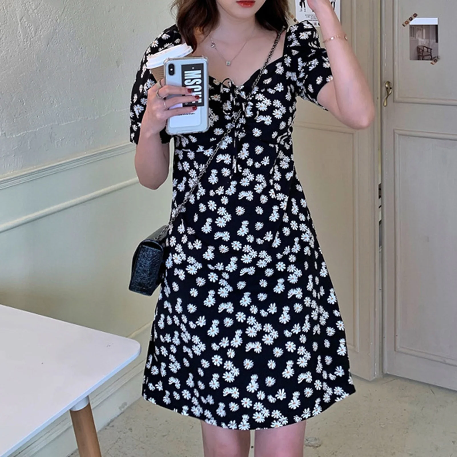 

Women Summer Floral Dress French V-neck Skirt with Puff Sleeve Retro Casual Dress Off the Shoulder Maxi for Covering Arm FS99