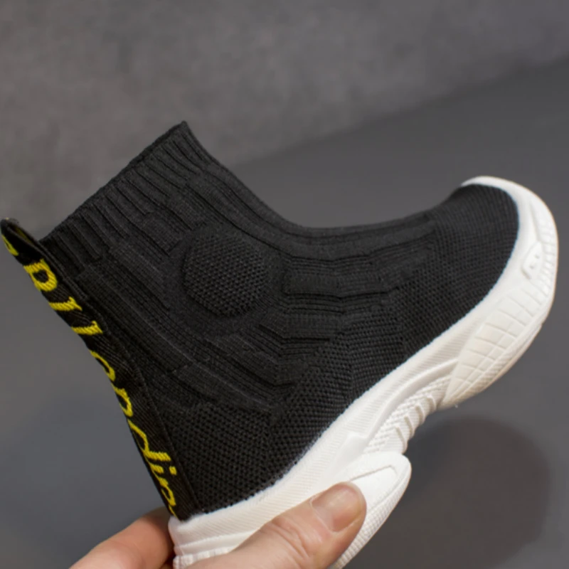 Детские кроссовки со звездами вязаная эластичная подошва дышащая нескользящая