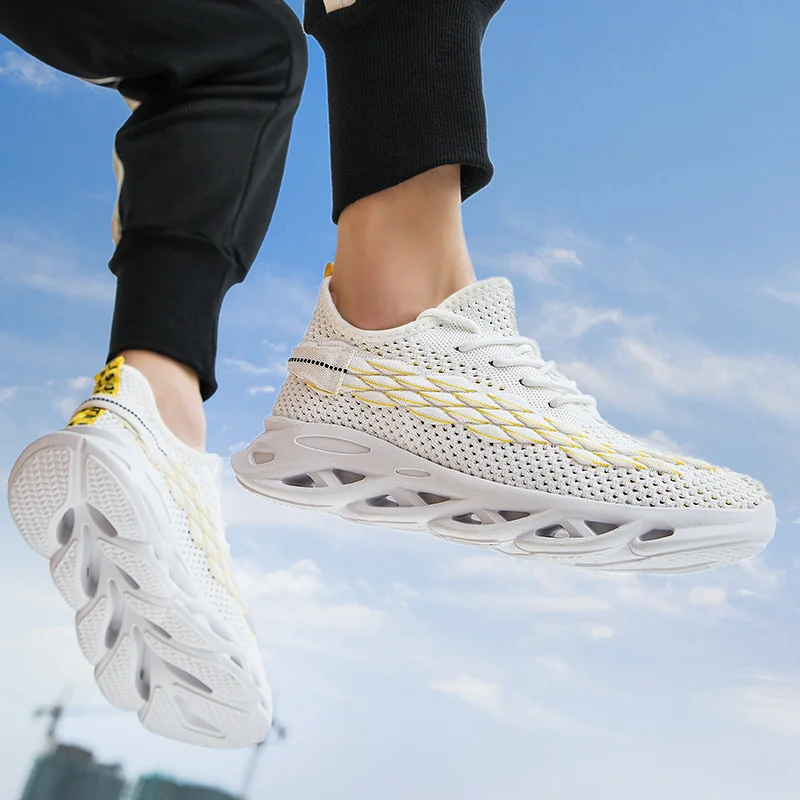 Модная мужская обувь с закручивающейся подошвой открытым носком ажурной сеткой