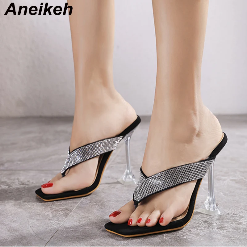 

Aneikeh Femmes Chaussures Summer NEW 2022 Head Peep Toe Bling Slippers Fashion Leisure Shallow Retro Stiletto Heels Ladies Shoes