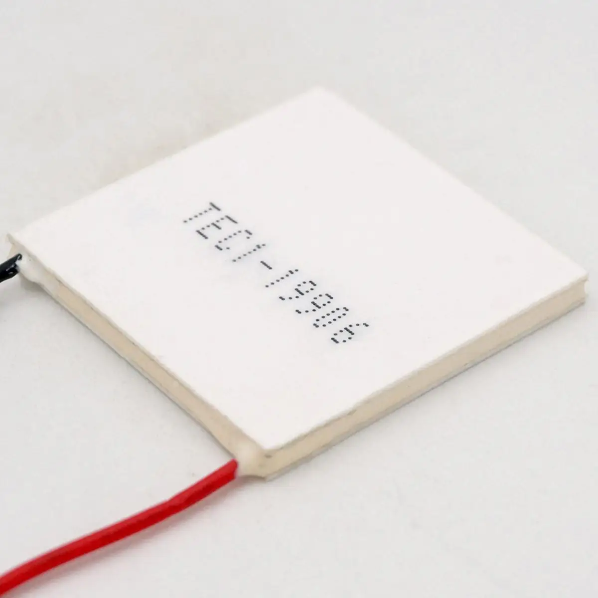 Термоэлектрический охладитель TEC1-19906 24В 6А