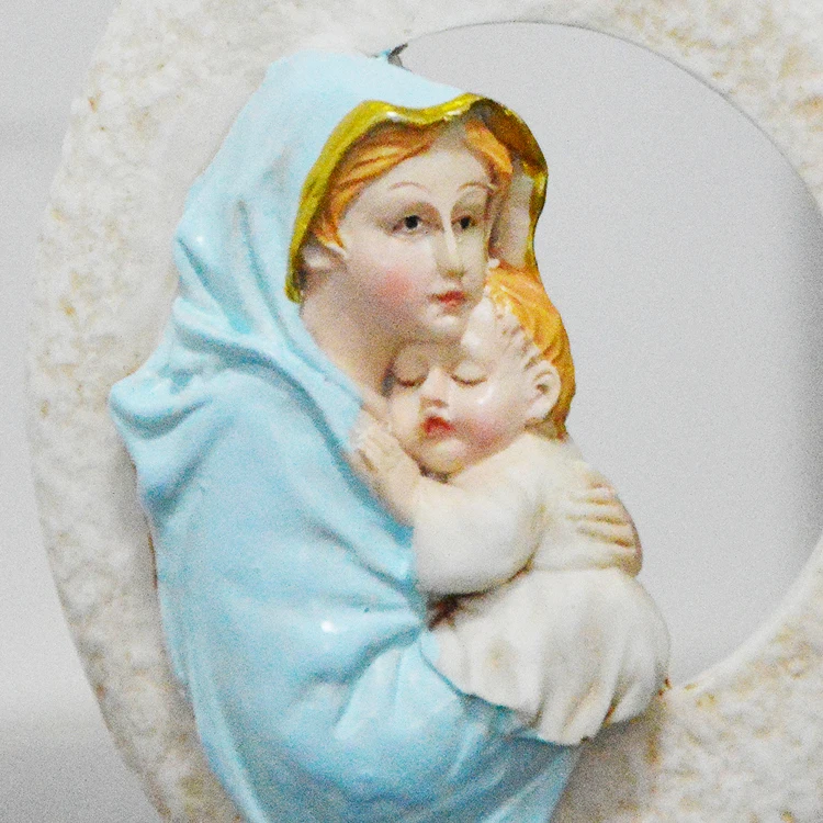 Статуэтка католическая Дева Мария из смолы с Иисусом высота около 12 5 см - купить