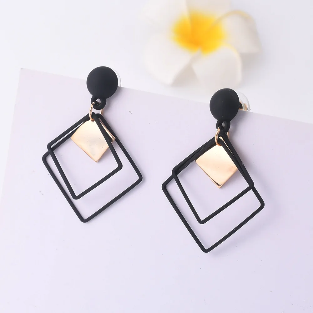 

Fashion New Womens Acrylic Drop Earrings Hot Selling Long Dangling Earrings Gift For Women Party Wedding Jewelry