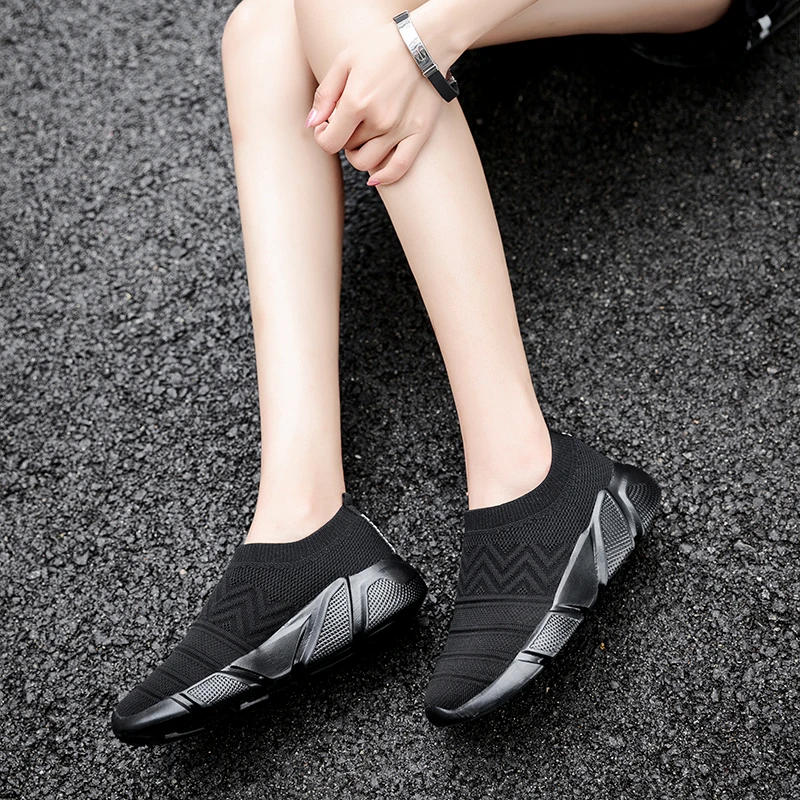 

Spring New Elastic Socks Shoes Lazy Sports Casual Shoes Women 's Tide Shoes Wholesale Men 's Version Trend Wild Couple Lovers