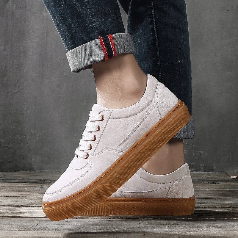 

Leather Shoes Men fashion breathable Casual Shoes Men Lace Up Comfortable Sneakers Outdoor Shoes Men Flats